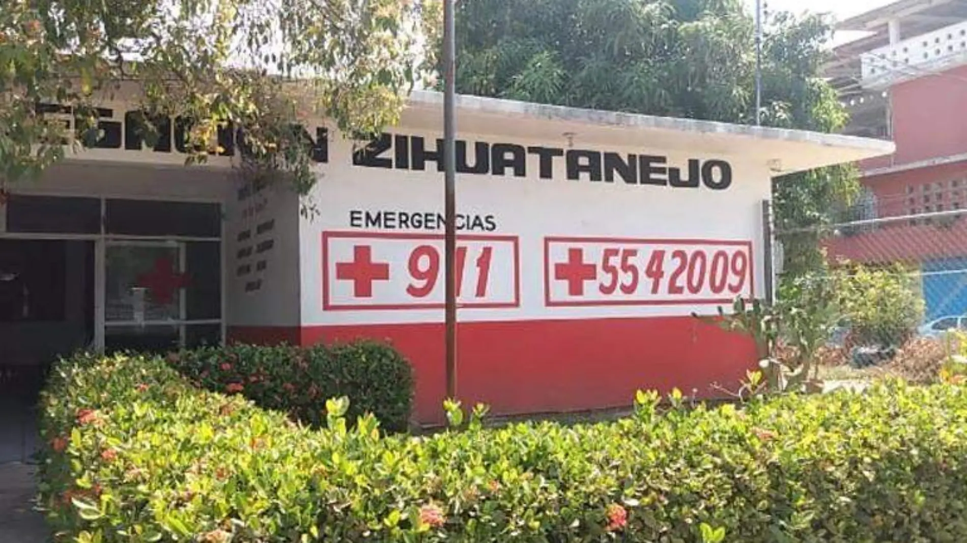 Crus Roja Zihuatanejo